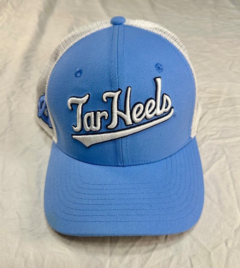 Nike North Carolina Tar Heels UNC Dri-FIT Trucker Snapback Hat Blue White